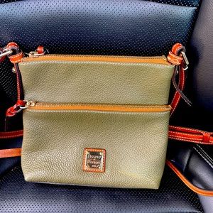 Dooney & Bourke Pebble Grain Crossbody. Only used a handful of times.